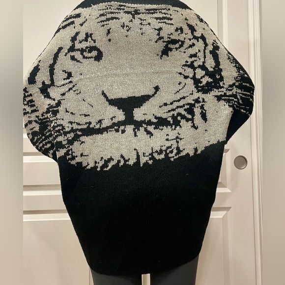 Black knit cardigan - Picture 2 of 3